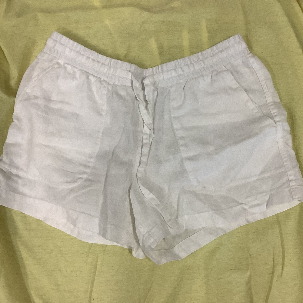 Garnet hill linen shorts size medium